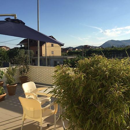 Amberyellowbnb Shkodër Eksteriør billede