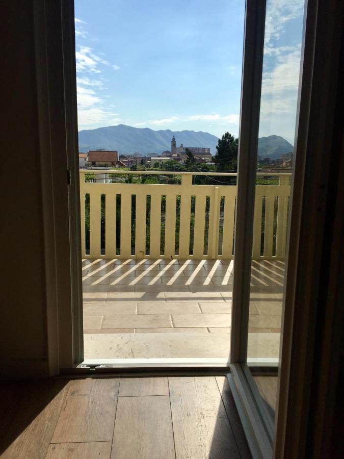 Amberyellowbnb Shkodër Eksteriør billede