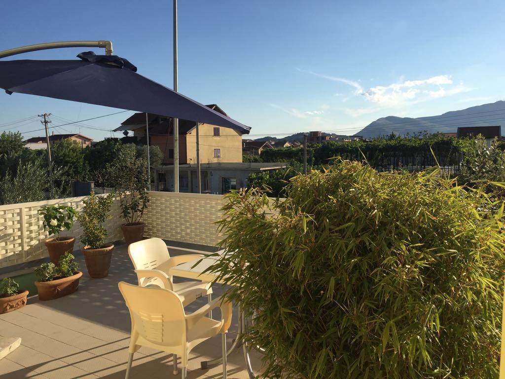Amberyellowbnb Shkodër Eksteriør billede